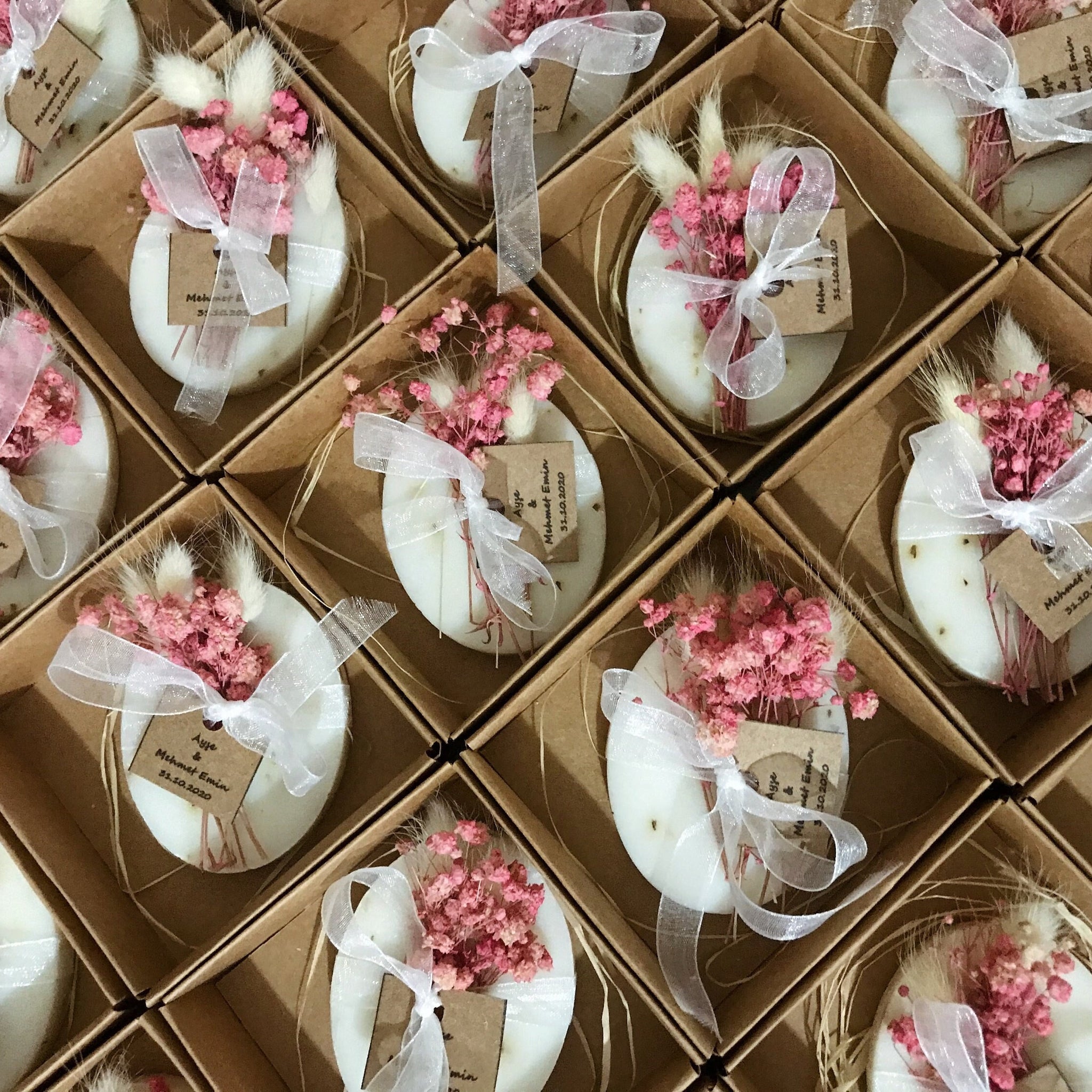 Wedding Party Gifts For Guests, Wedding Shower Soap Favors, Personalized Baby Shower Favors, Bulk Rustic Event Gifts, Mini Soap Favors